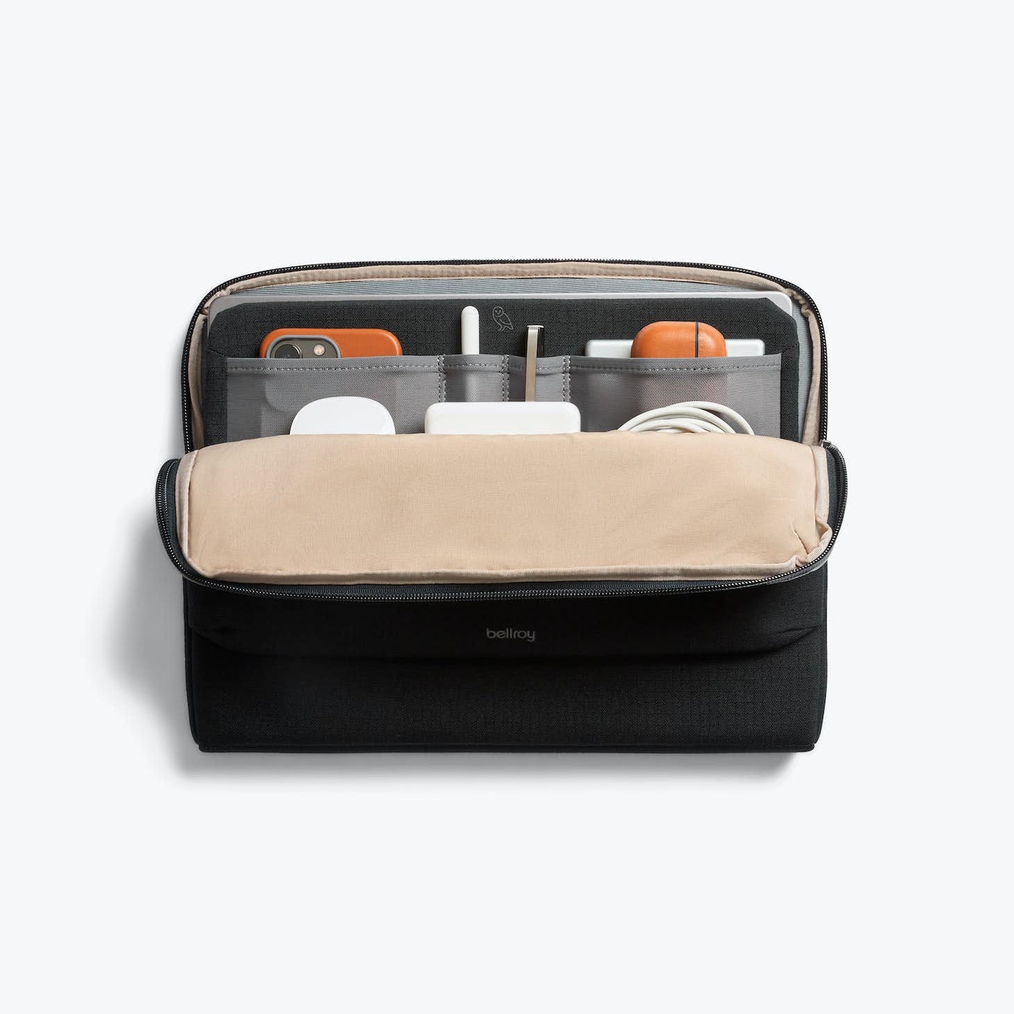 bellroy-laptop-caddy-black