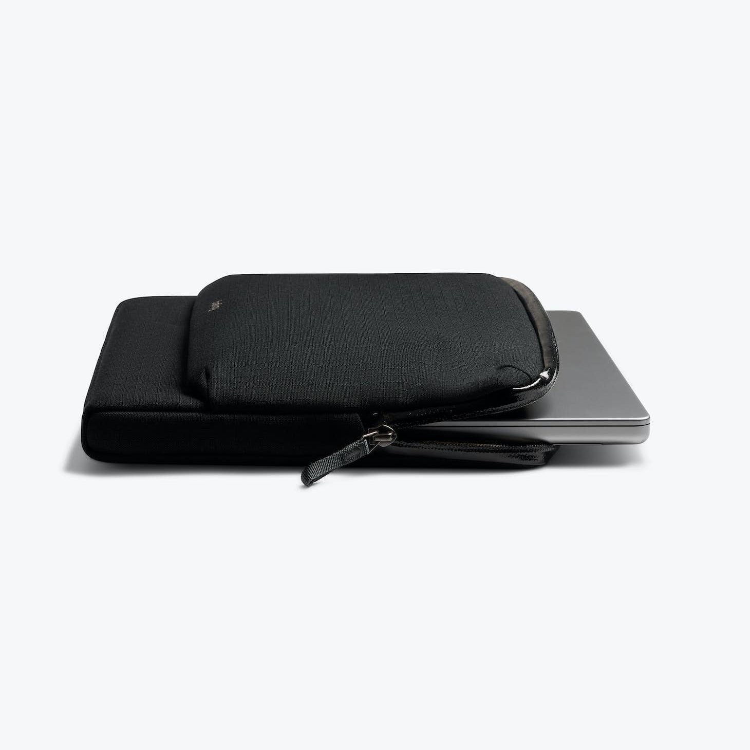 bellroy-laptop-caddy-black