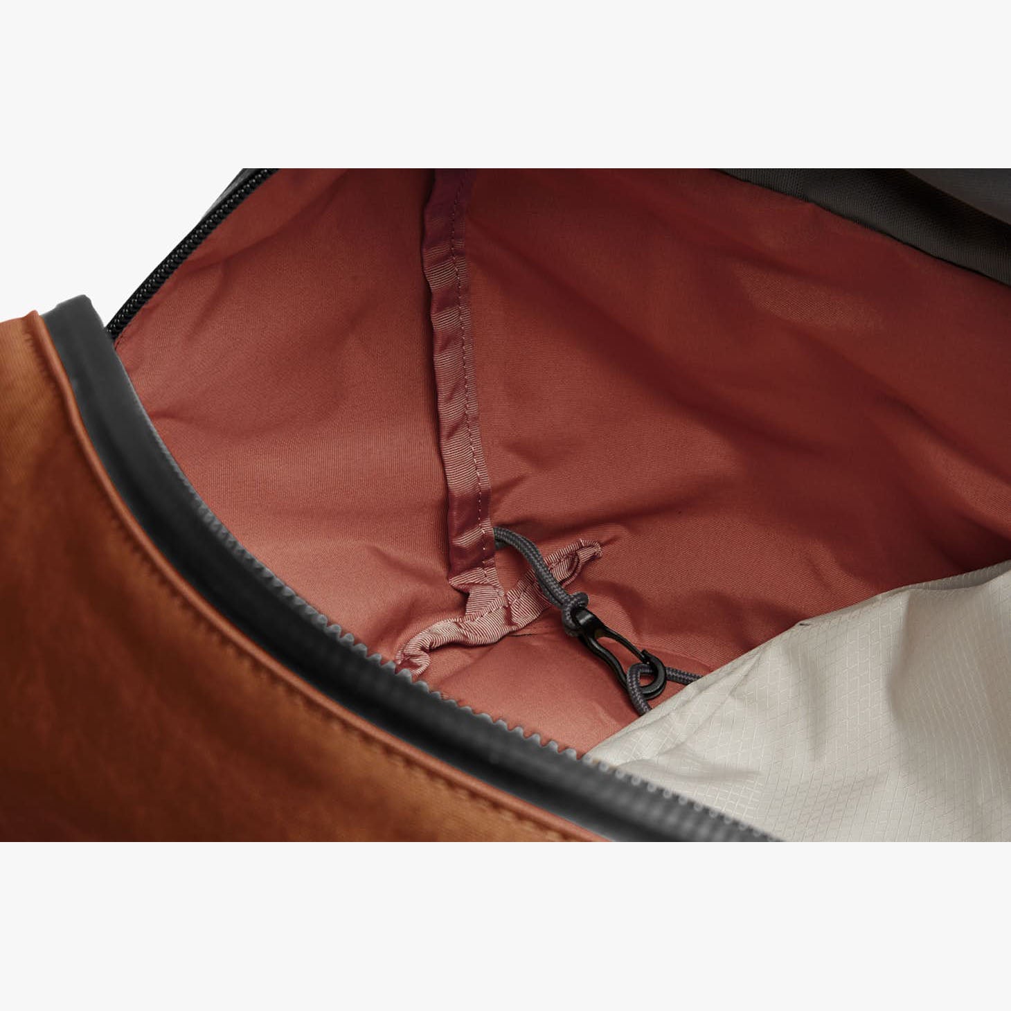 Venture Duffel 55L