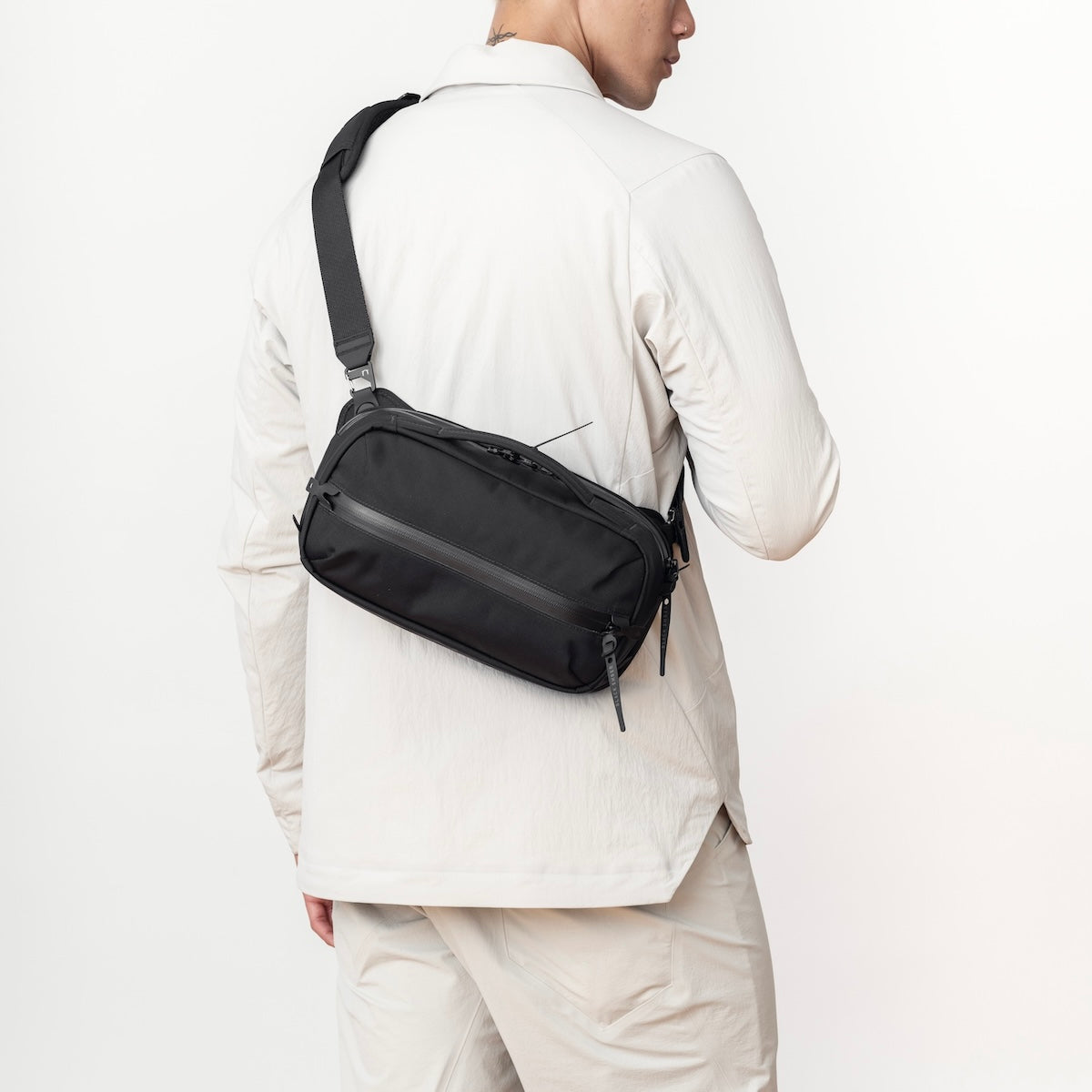 Black Ember GRIP-SLING 06 in Jet Black