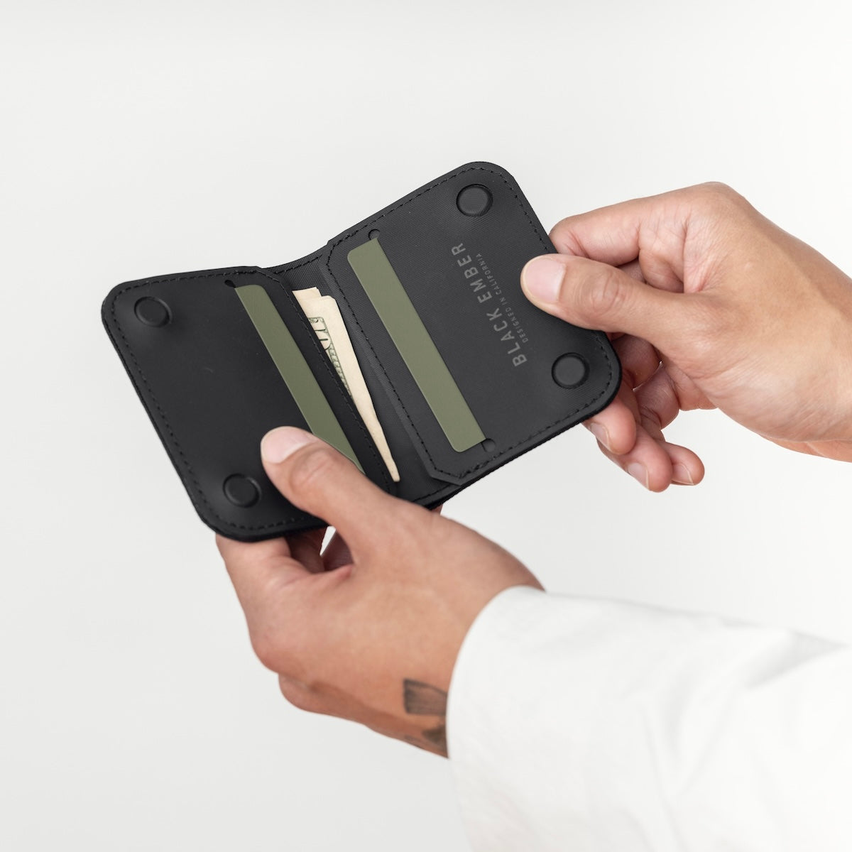 Black Ember MAGFOLD Wallet
