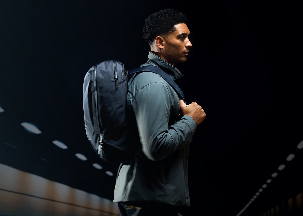 Transit Workpack 26L