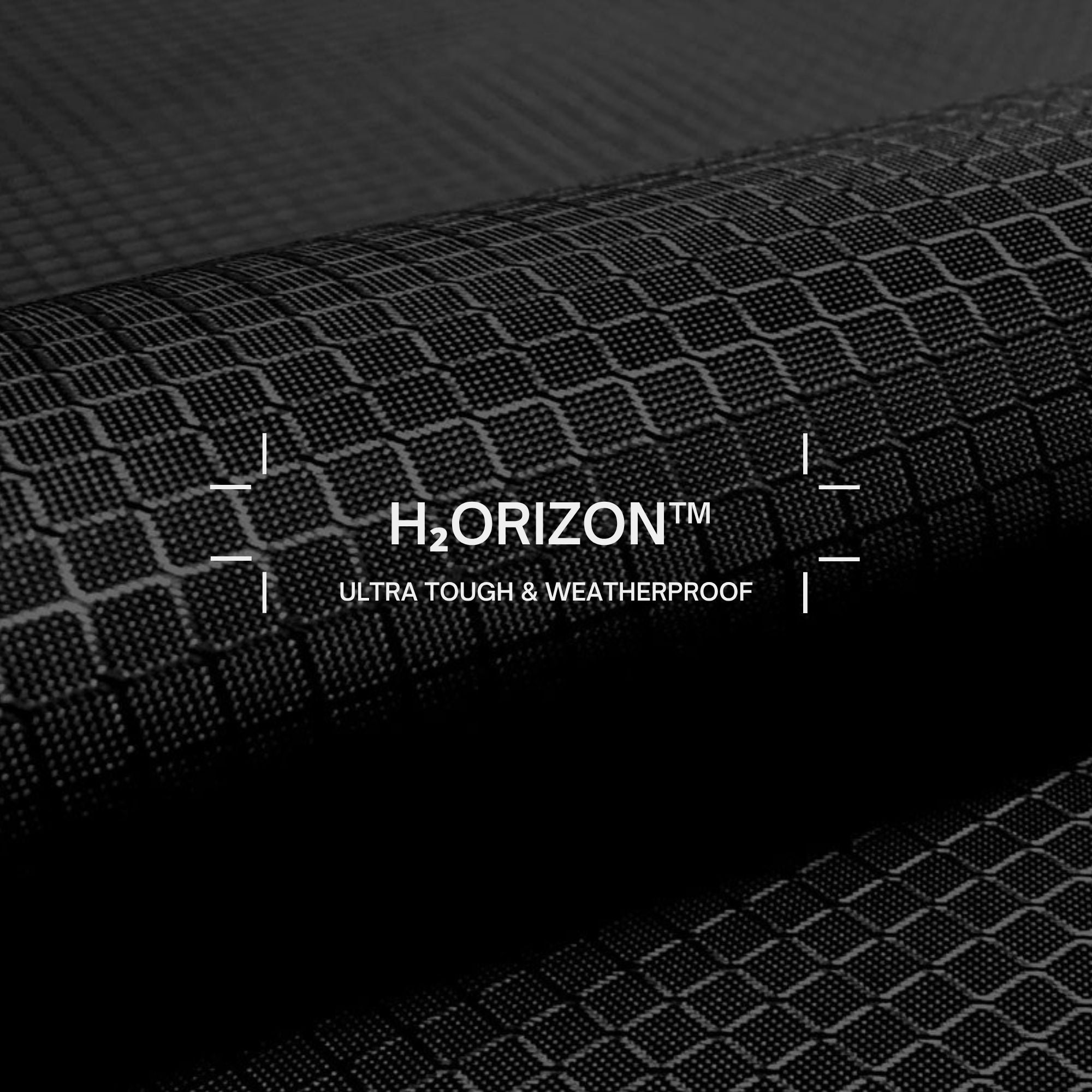 【新品】XB:01 CROSSBODY 3L RE:FORM RE:FORM® XB:01 (CROSSBODY) SLING BAG