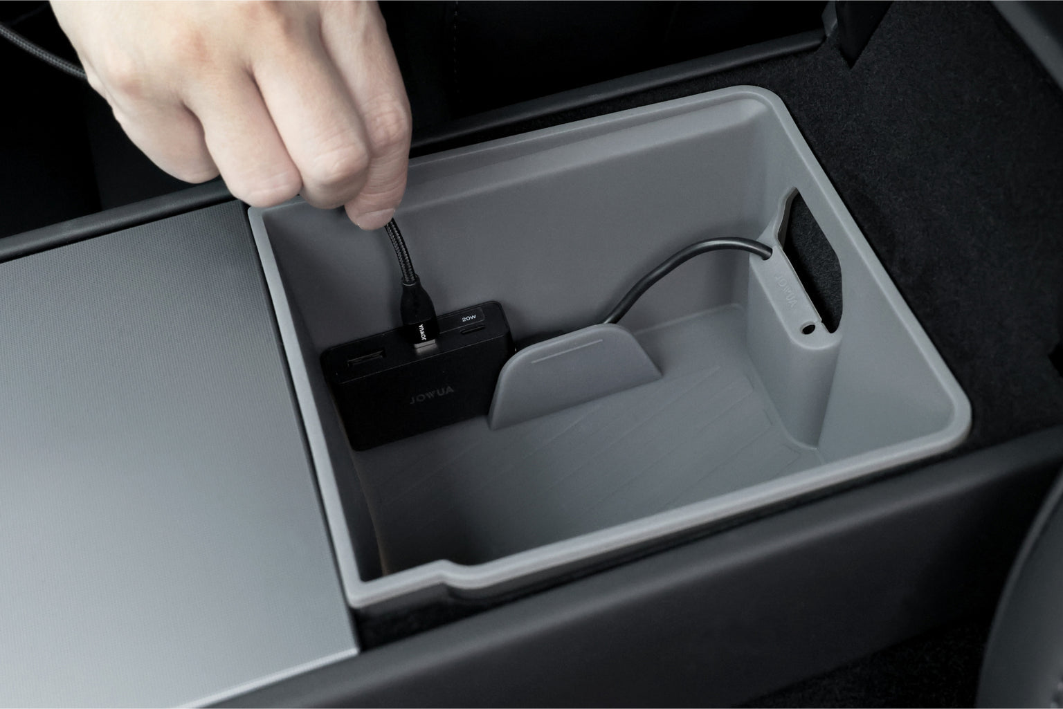Power HUB for Tesla