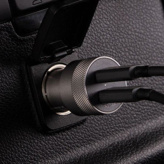 mophie dual USB-C car charger - Storming Gravity