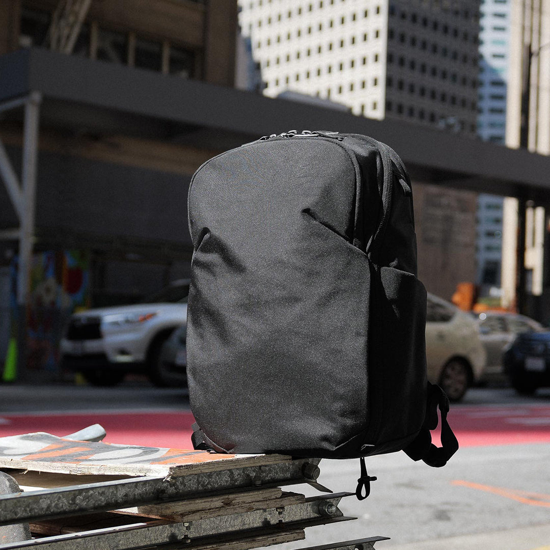 Toshi Pack 20L - Storming Gravity