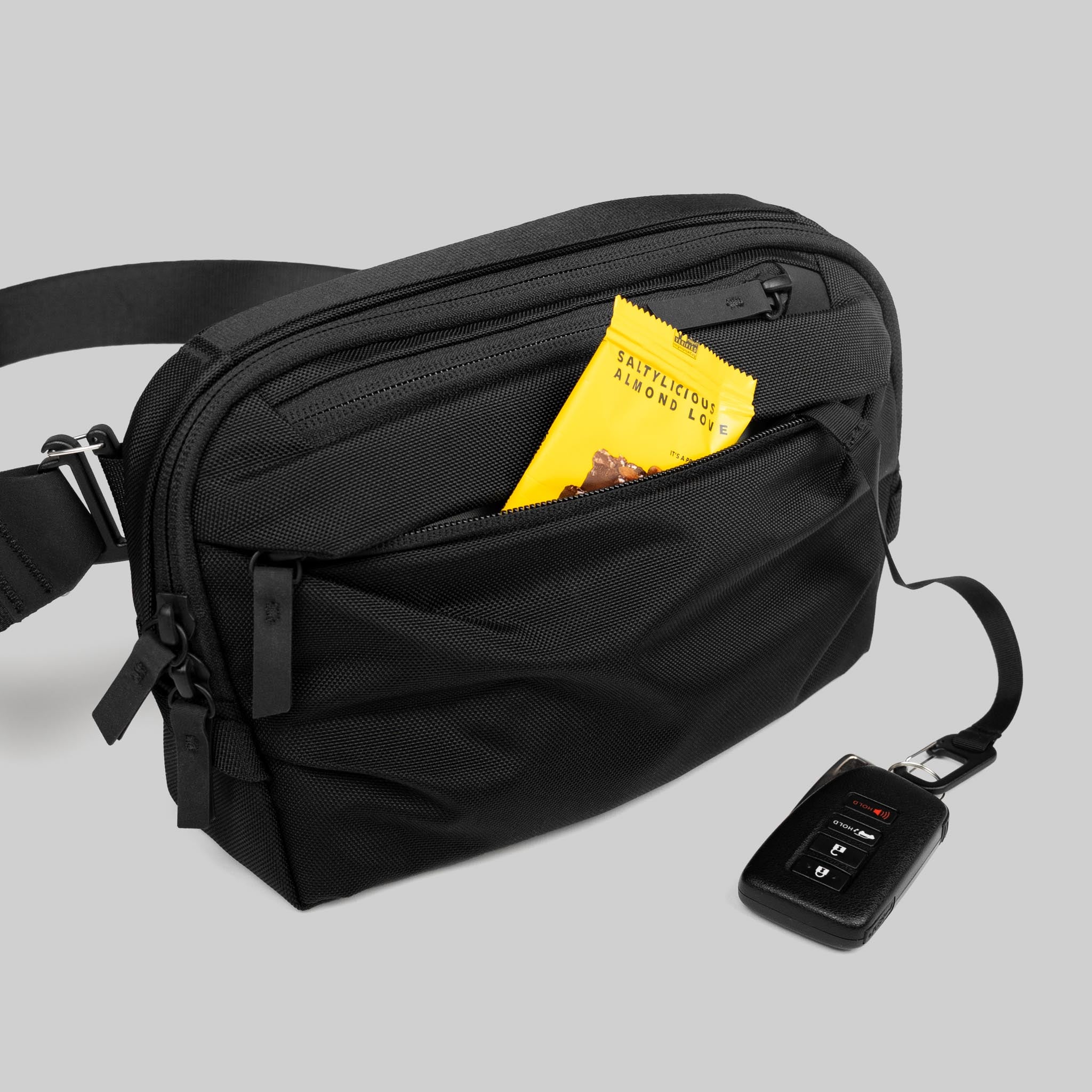 Toshi Sling 2.5L V2 - Storming Gravity