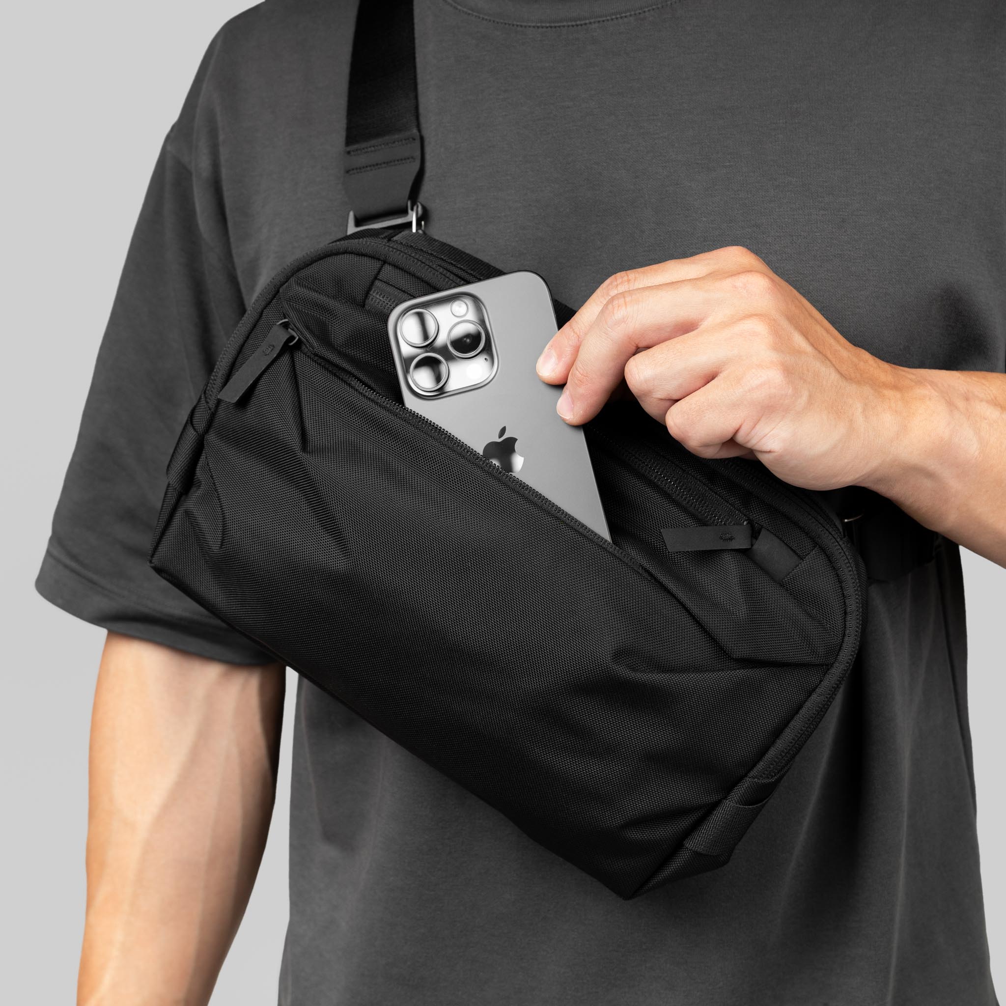 Toshi Sling 5L V2 - Storming Gravity