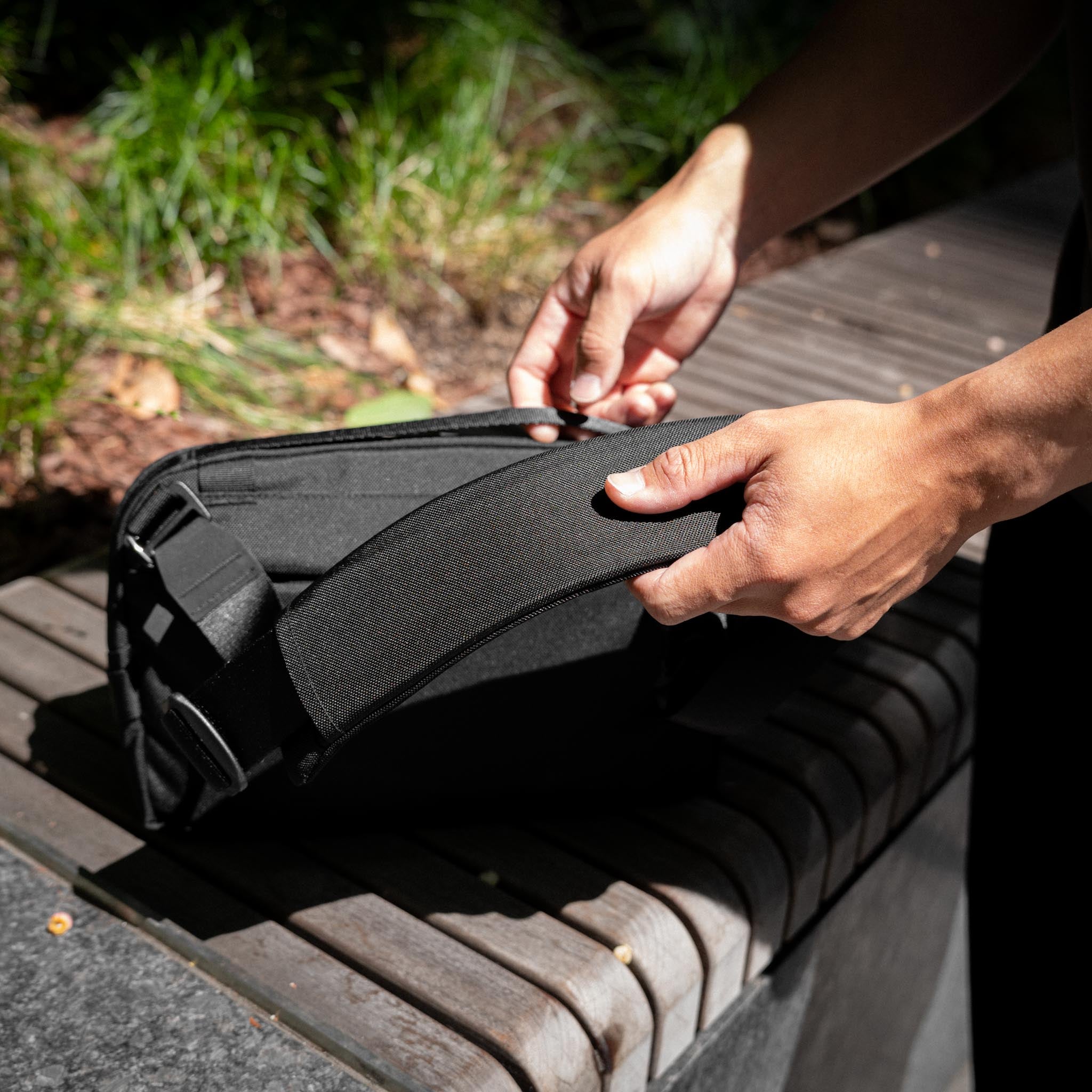 Toshi Sling 6L V2 - Storming Gravity