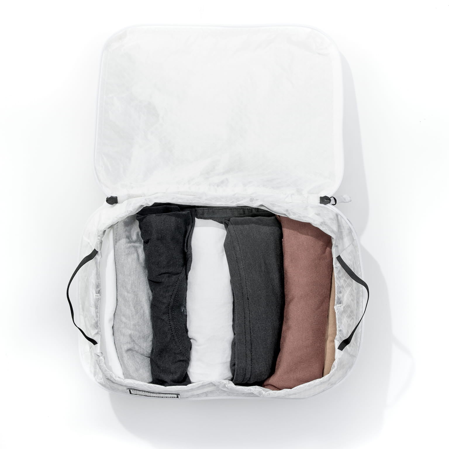 Transit Packing Cube 10L ULTRA packed with shirts