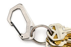Trayvax Carabiner