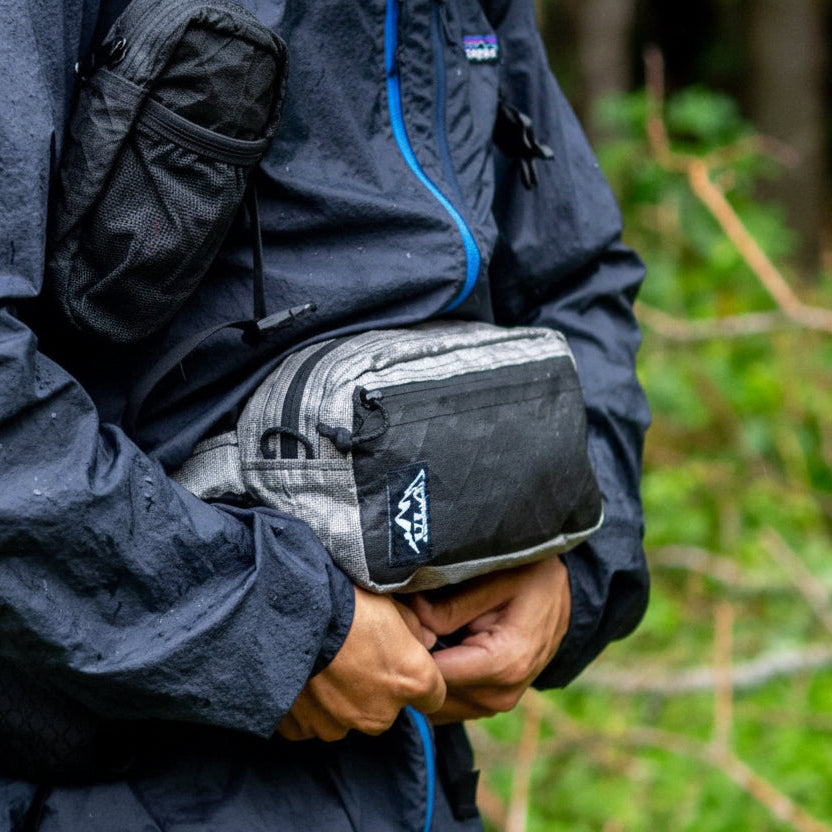 Ultra Spare Tire Waist Pack 2L