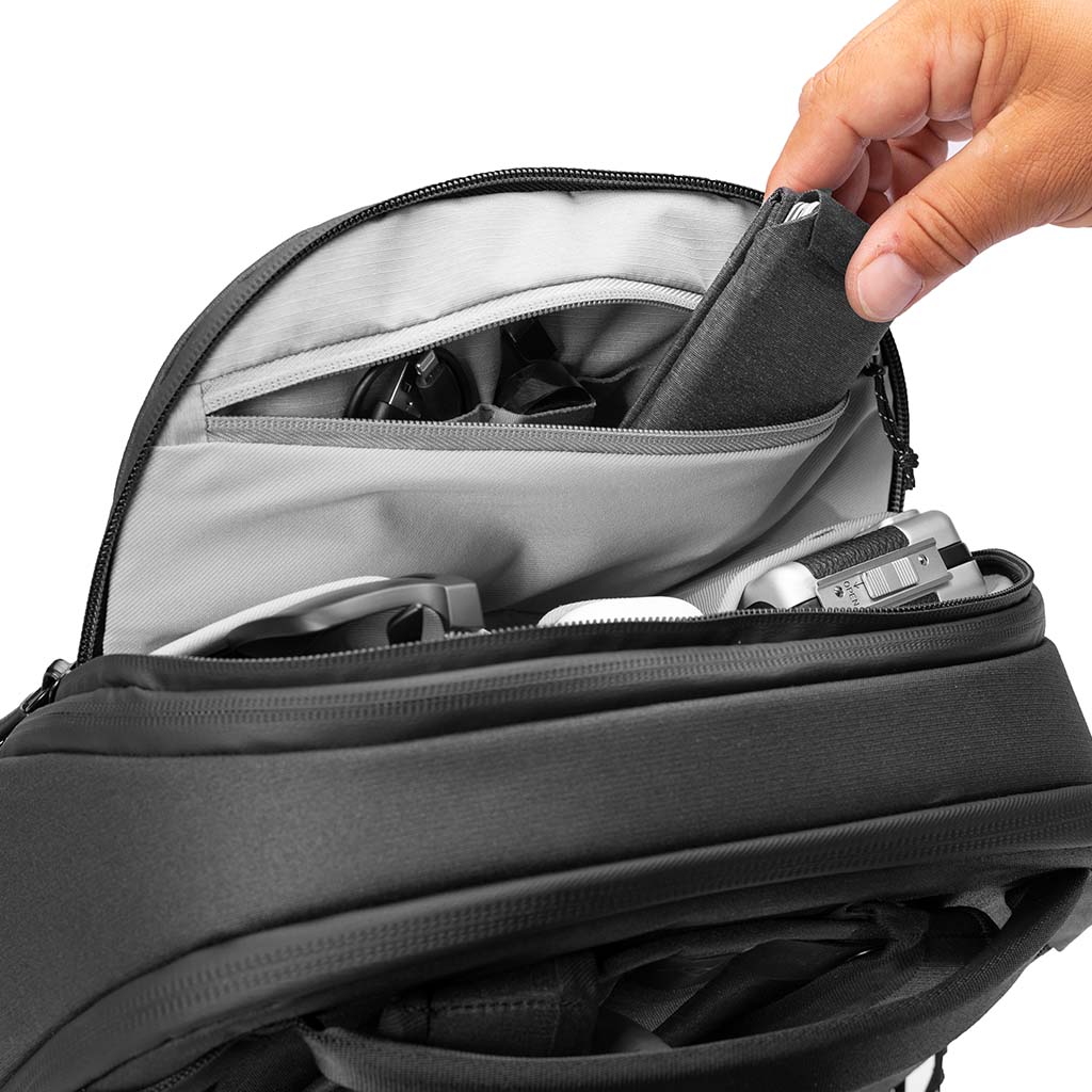 Travel Backpack 30L - Peak Design - Storming Gravity