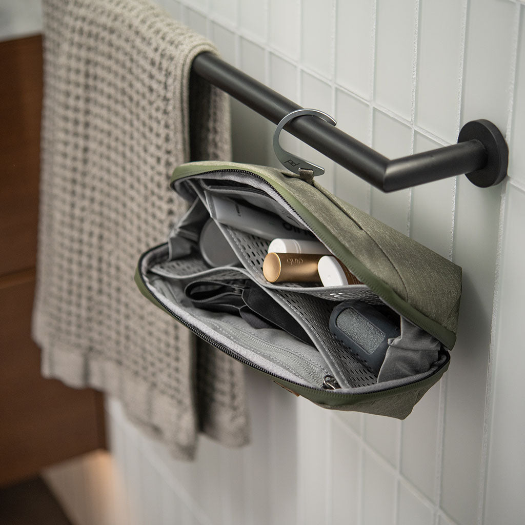 Small Wash Pouch - Peak Design - Storming Gravity