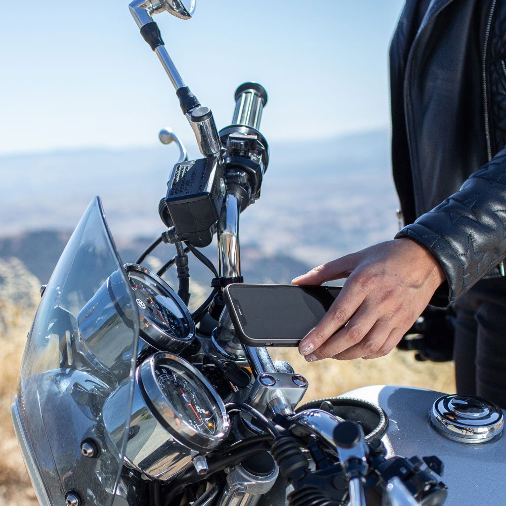 Motorcycle Bar Mount - Peak Design - Storming Gravity