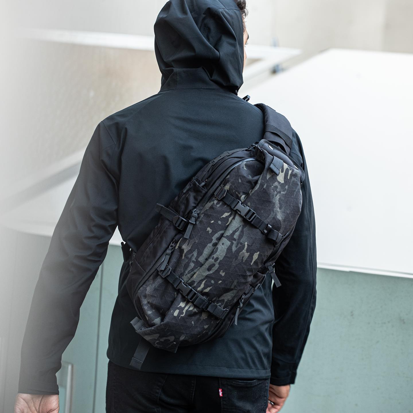 X-PAK EVO Sling Pack (11-23L) - Storming Gravity