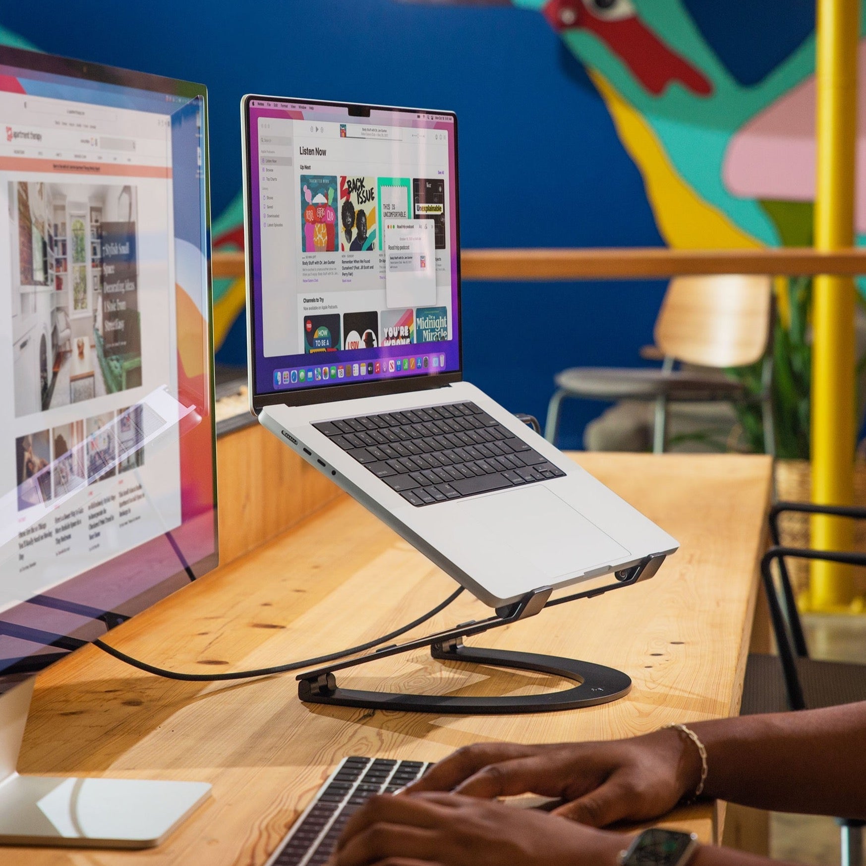 Curve Flex - Laptop Stand - Storming Gravity