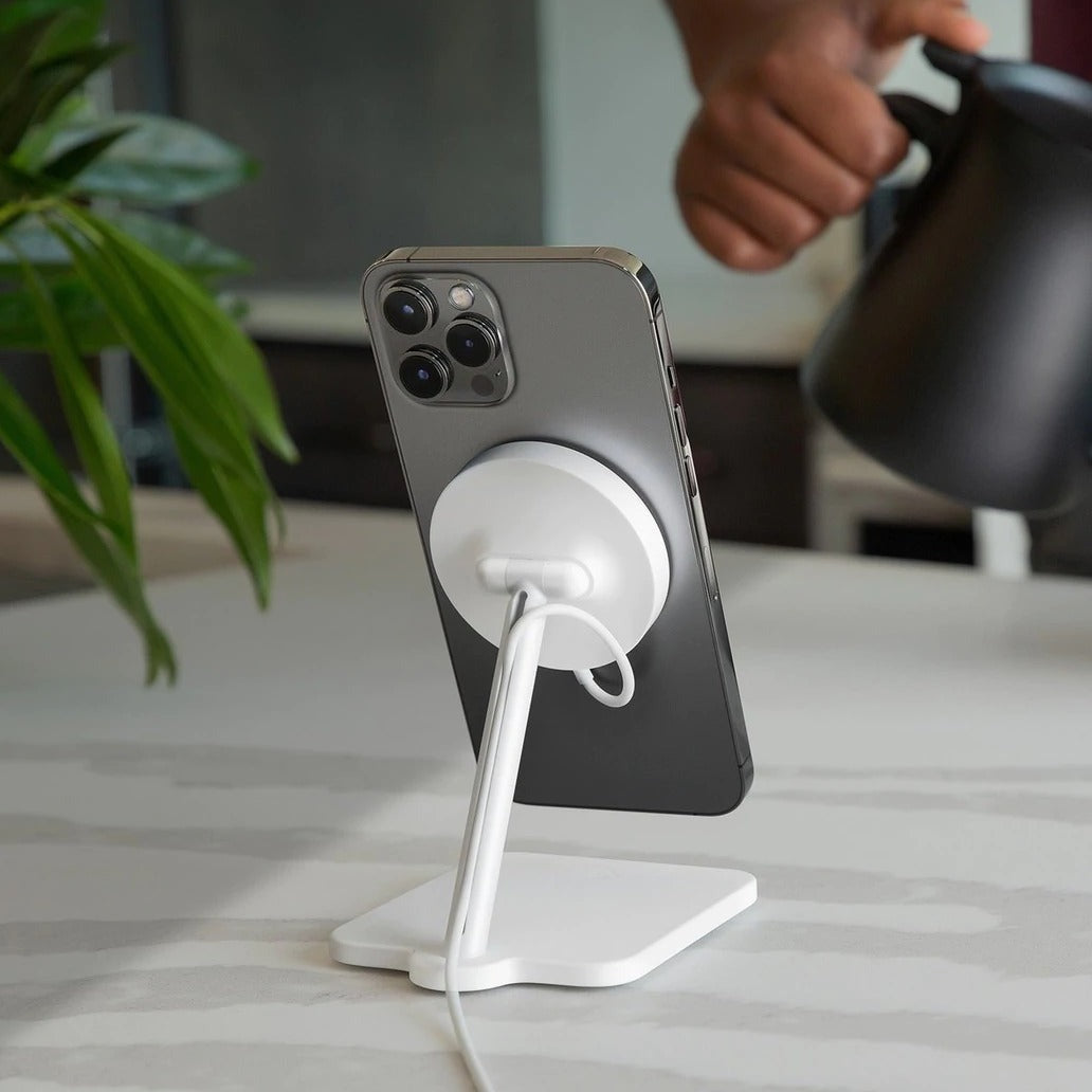 Forté for iPhone - Phone Charging Stand - Storming Gravity
