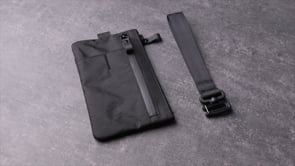 Alpaka Zip Clutch