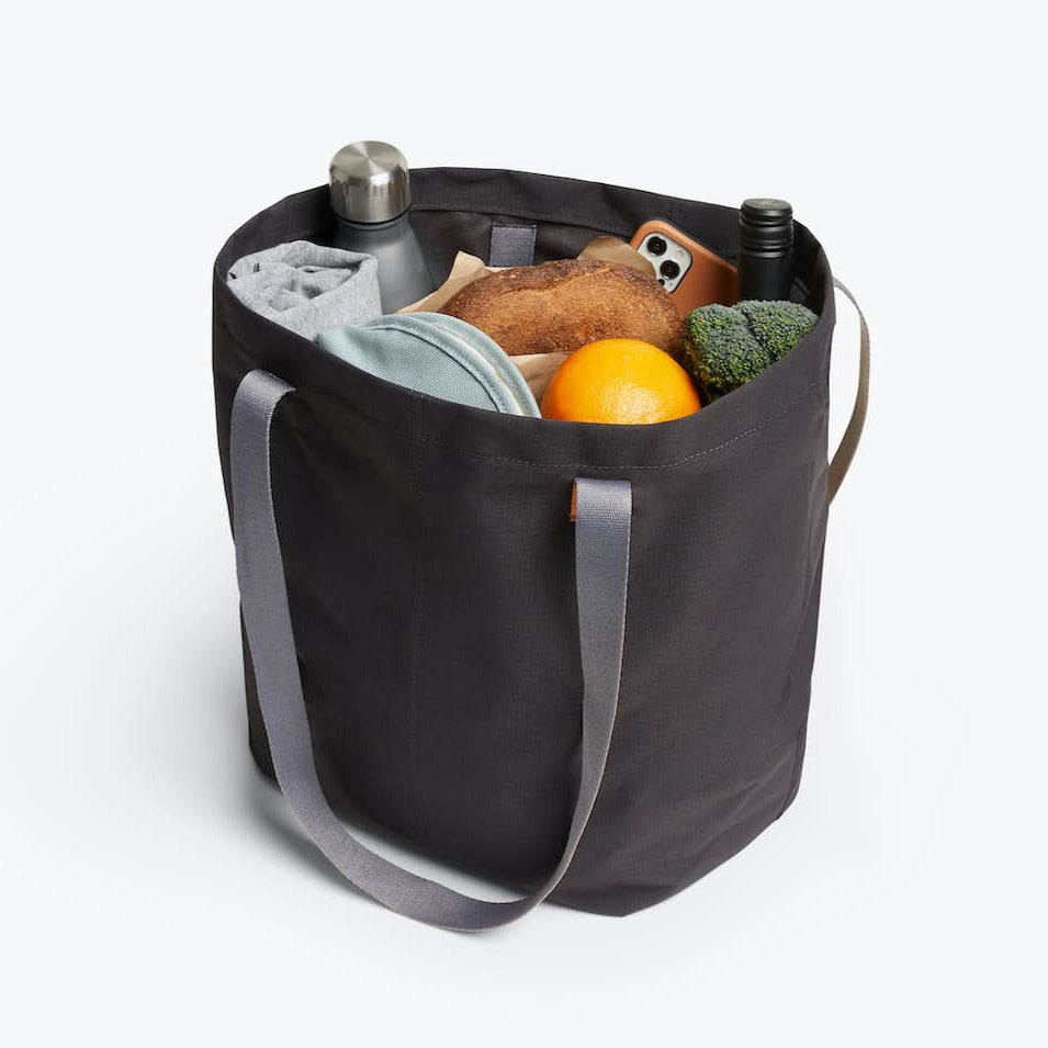 bellroy-market-tote-black