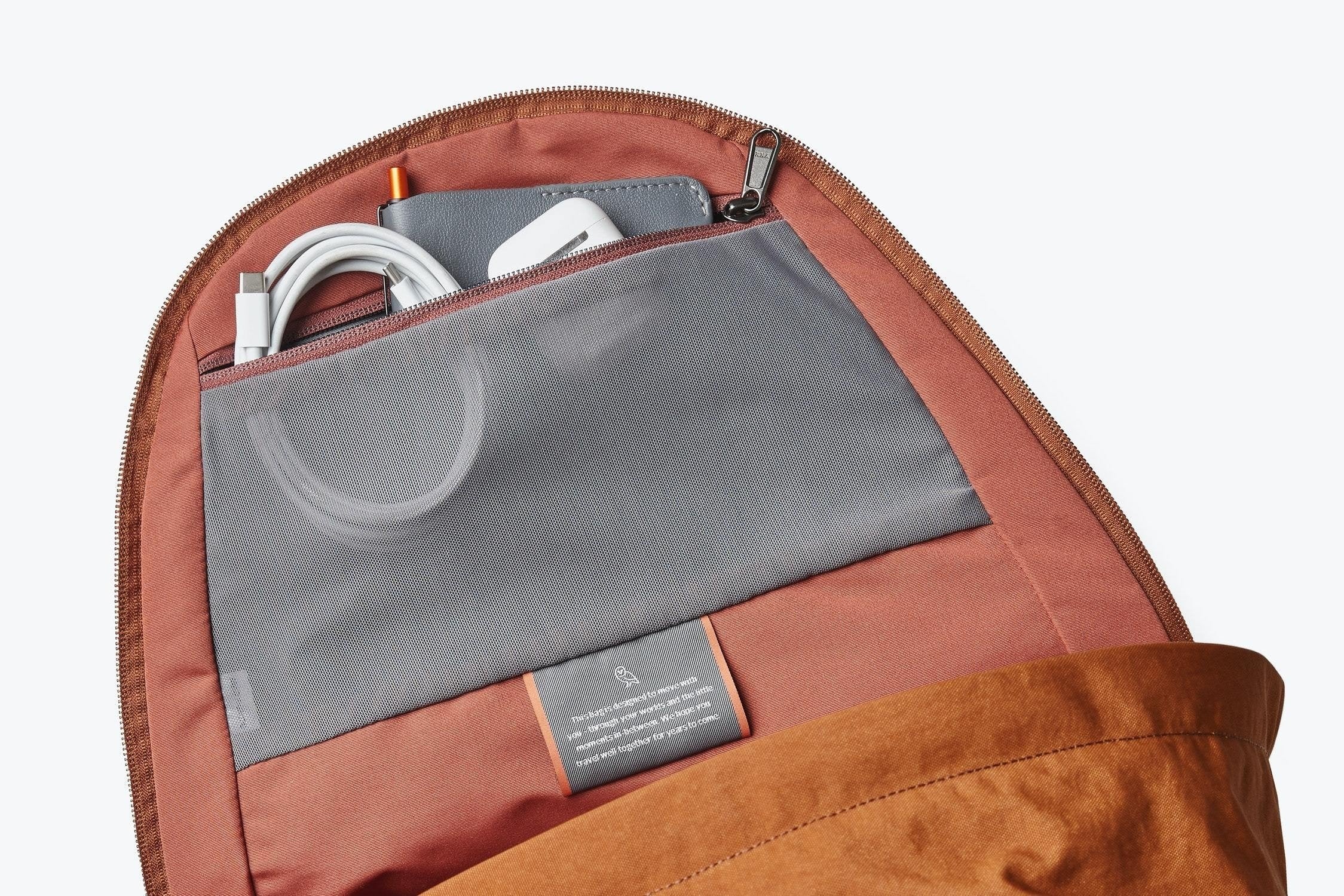 bellroy-classic-backpack-2nd-bronze