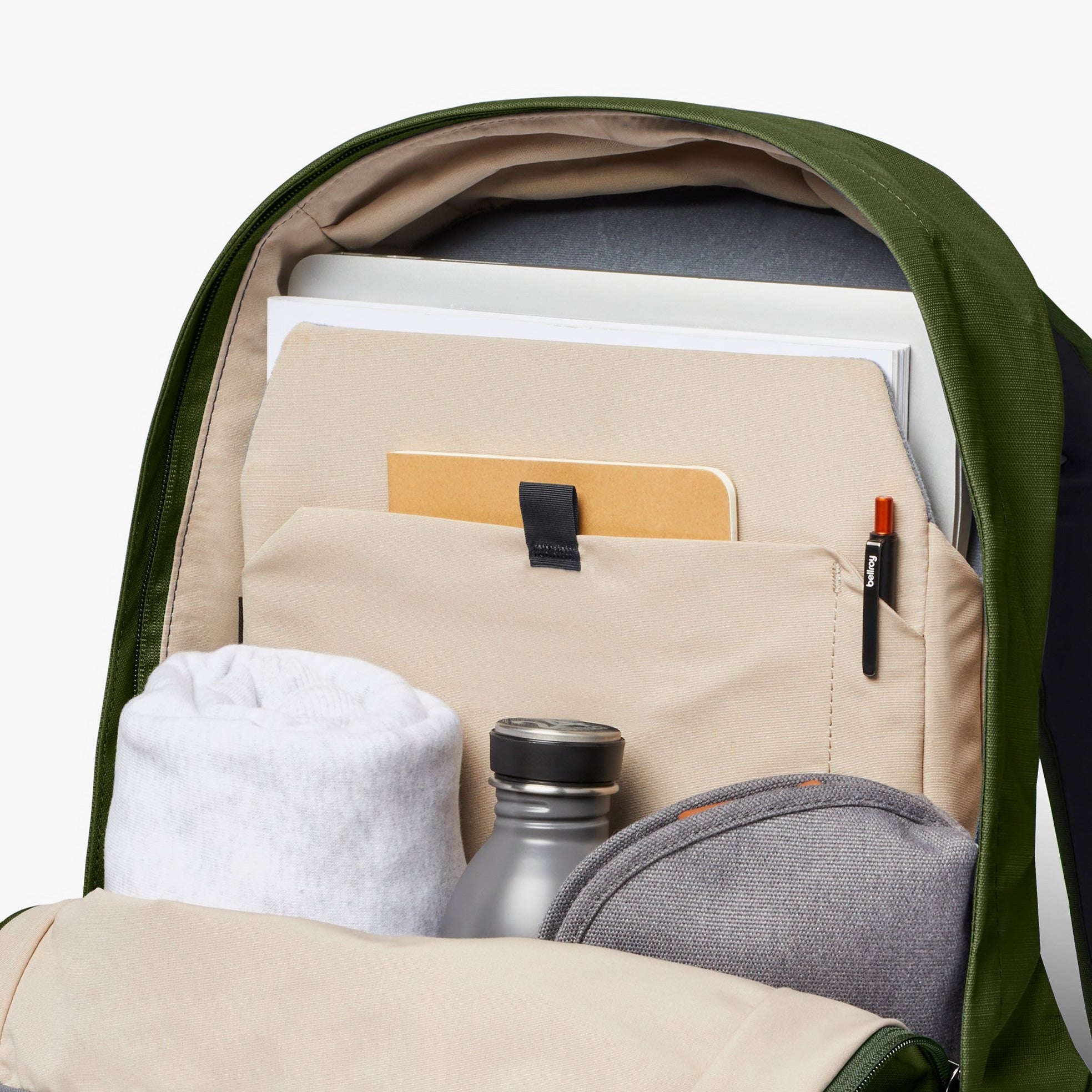 bellroy-classic-backpack-2nd-ranger-green