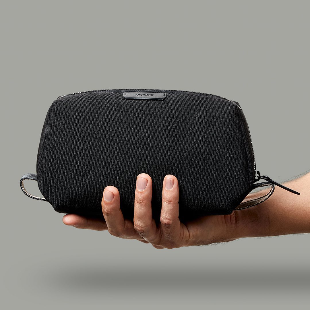 bellroy-toiletry-kit-black