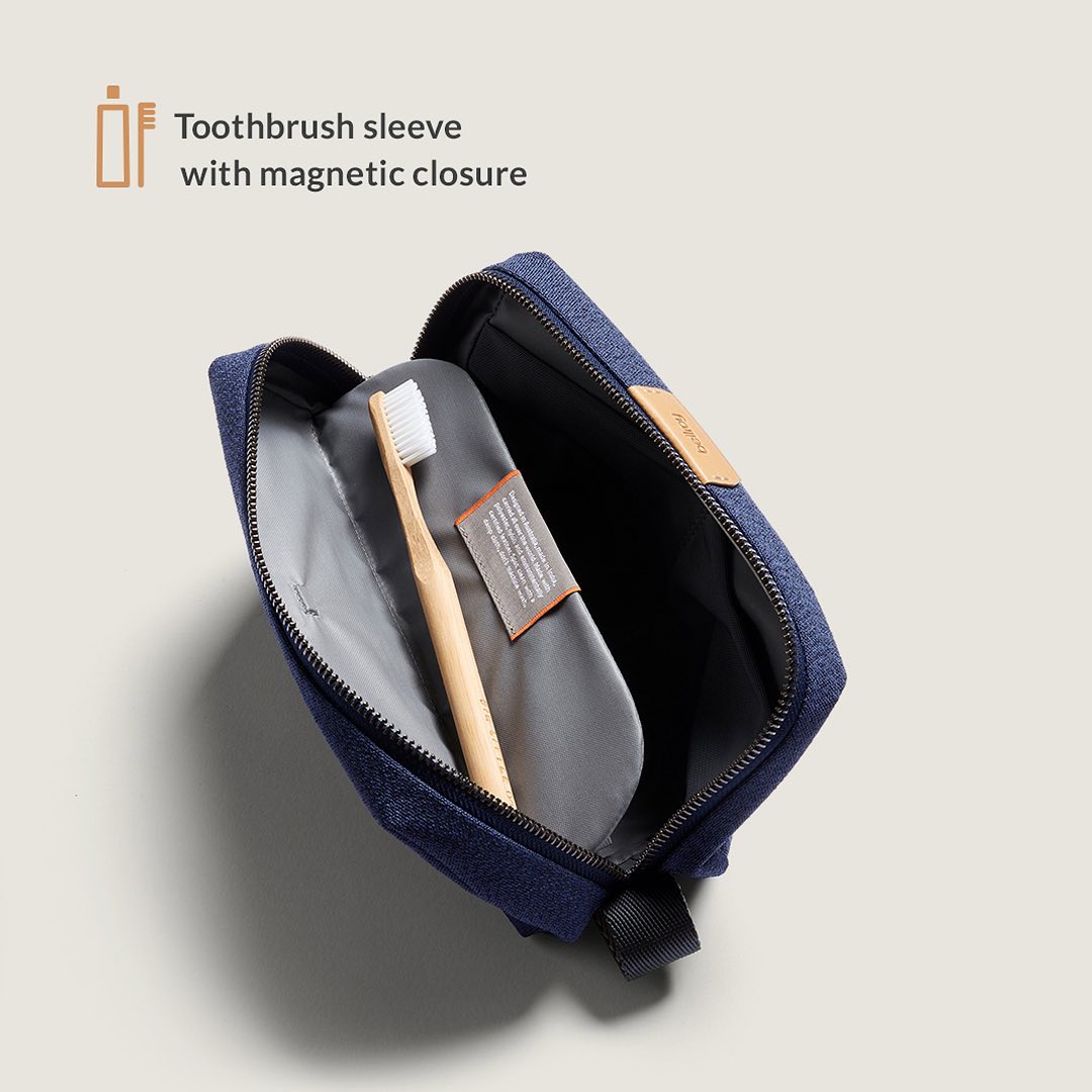 bellroy-toiletry-kit-navy