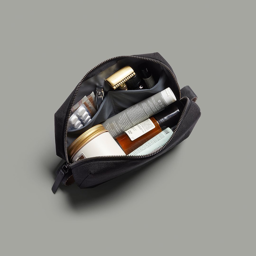 bellroy-toiletry-kit-black