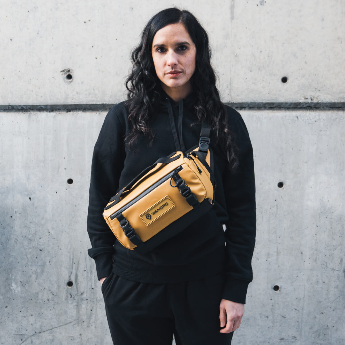 wandrd-rogue-sling-6l-dallol-yellow