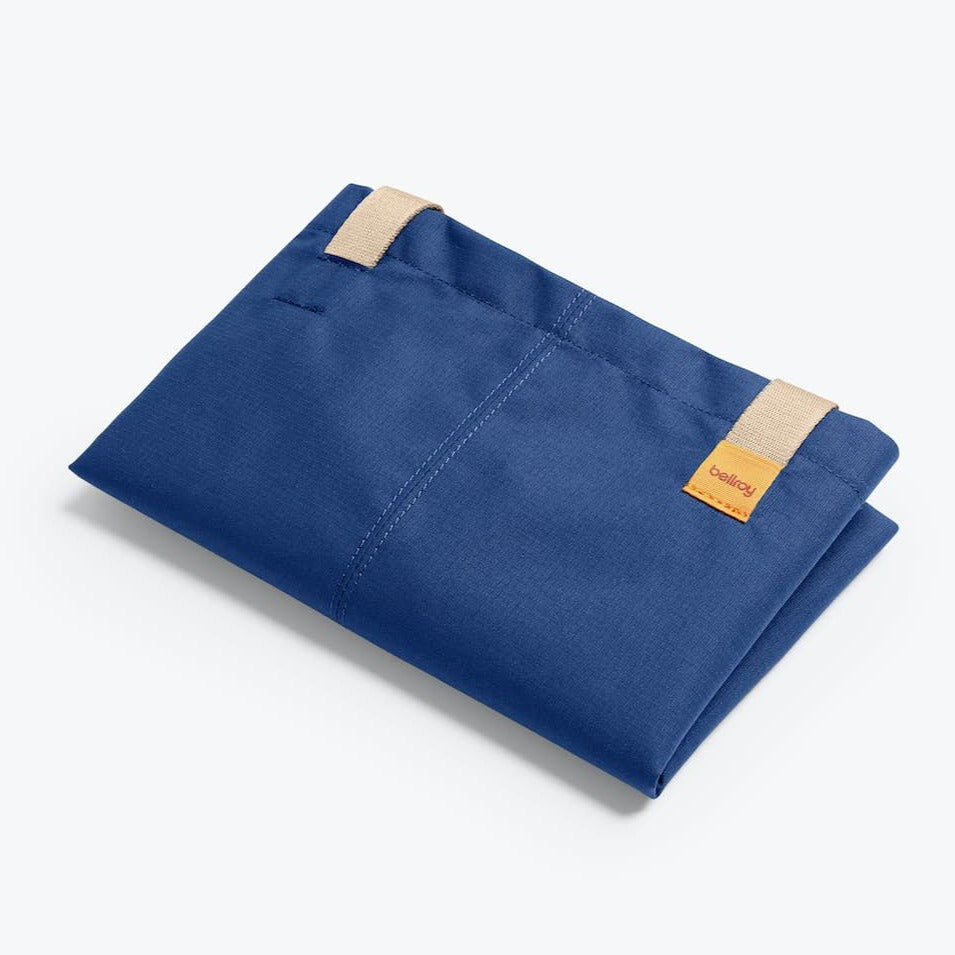 bellroy-market-tote-true-blue