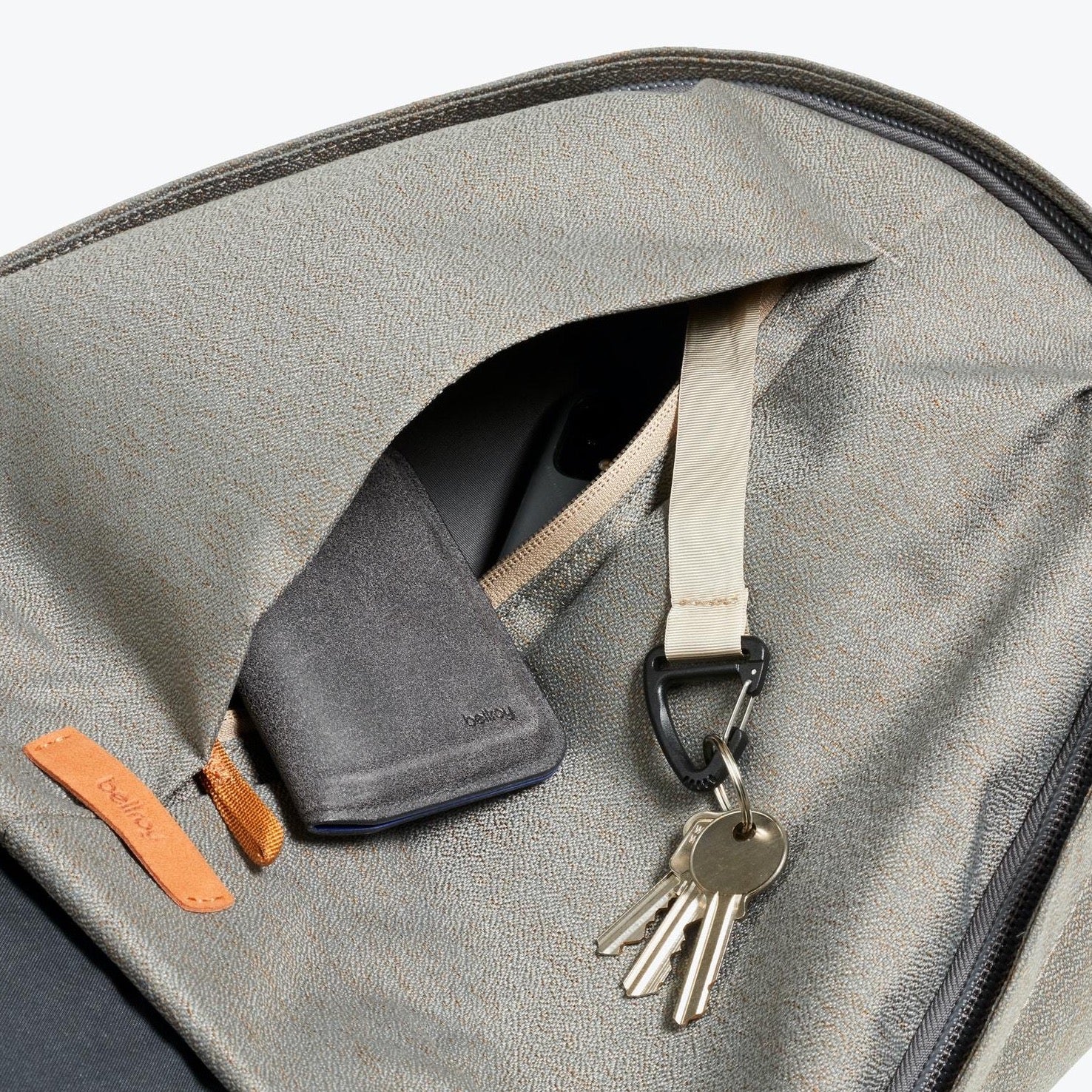 bellroy-classic-backpack-plus-limestone