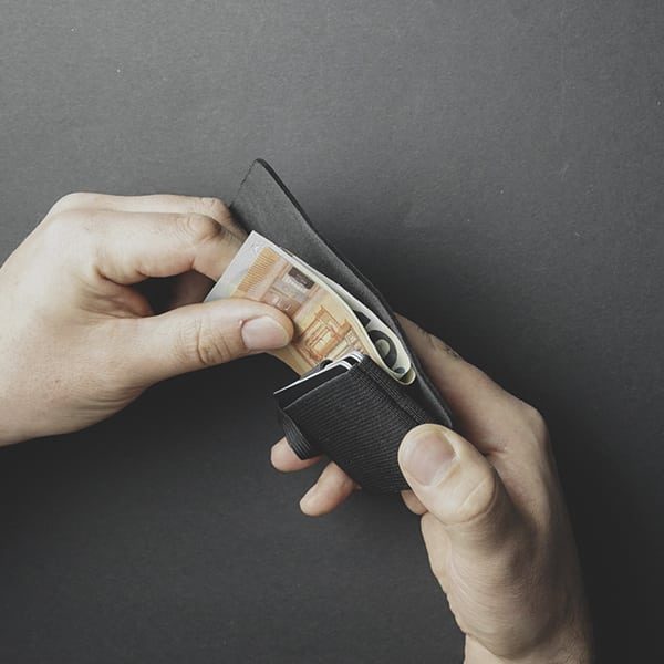 FOCX R2 Accountant - The cash-carrying minimal wallet - Storming Gravity