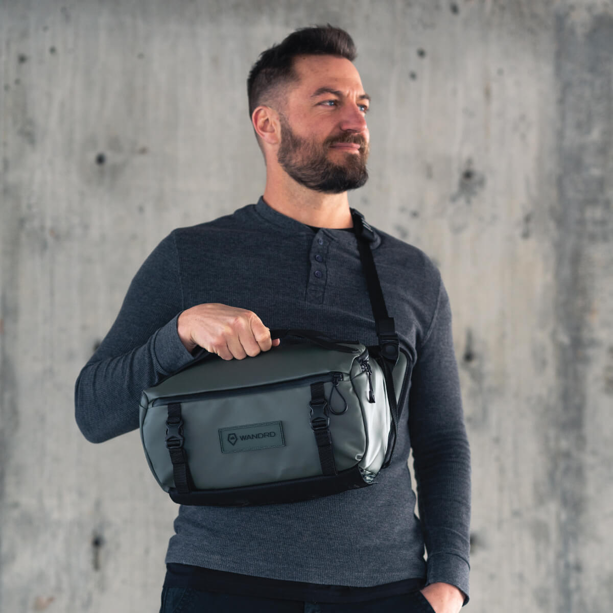 wandrd-rogue-sling-9l-wasatch-green