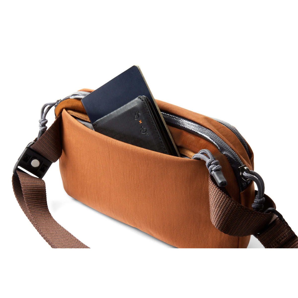 bellroy-venture-ready-sling-bronze