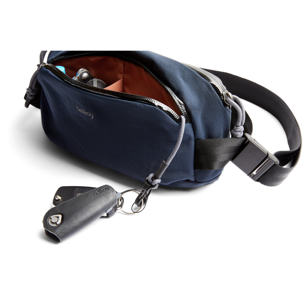 bellroy-venture-ready-sling-nightsky