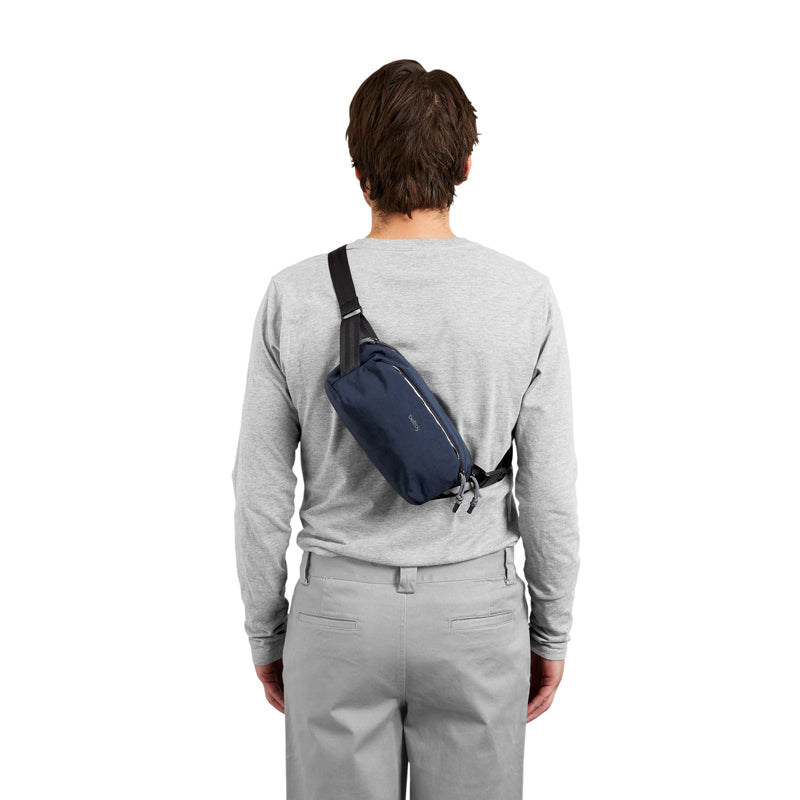 bellroy-venture-ready-sling-nightsky