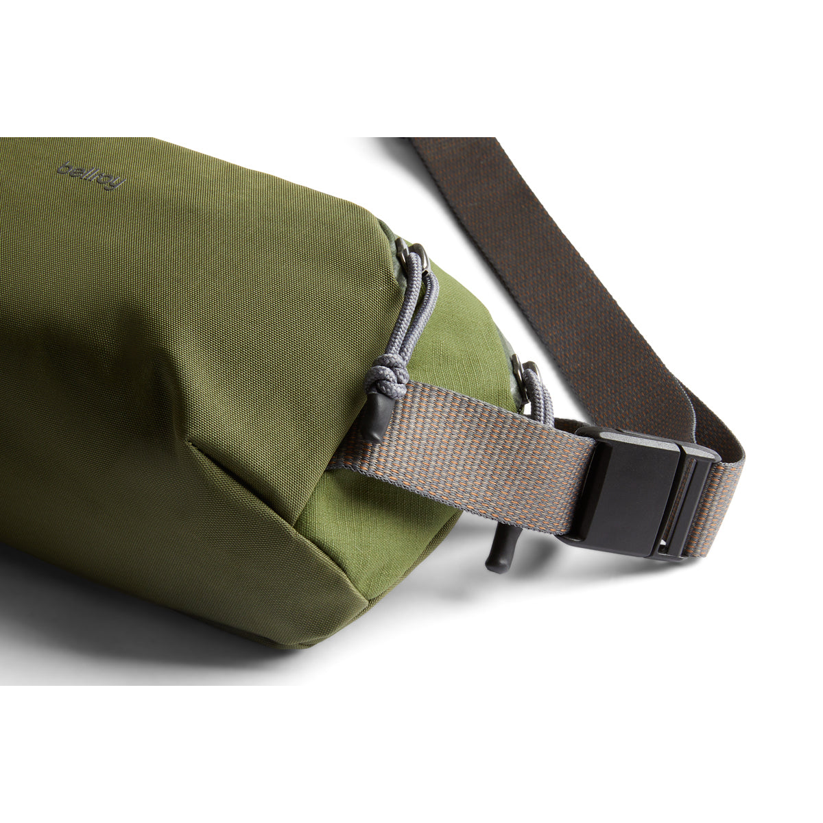 bellroy-venture-ready-sling-ranger-green