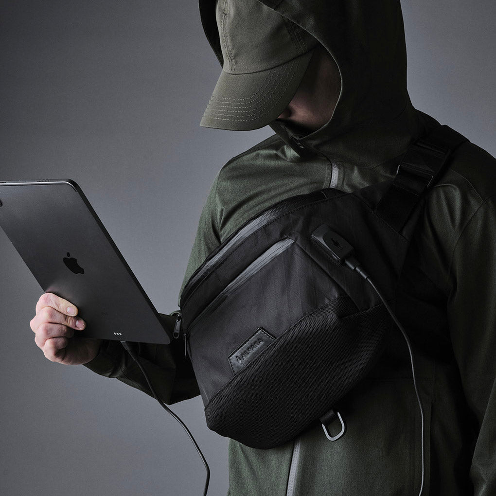 Alpaka Bravo X Sling - Limited Edition (VX42 Black) - Storming Gravity