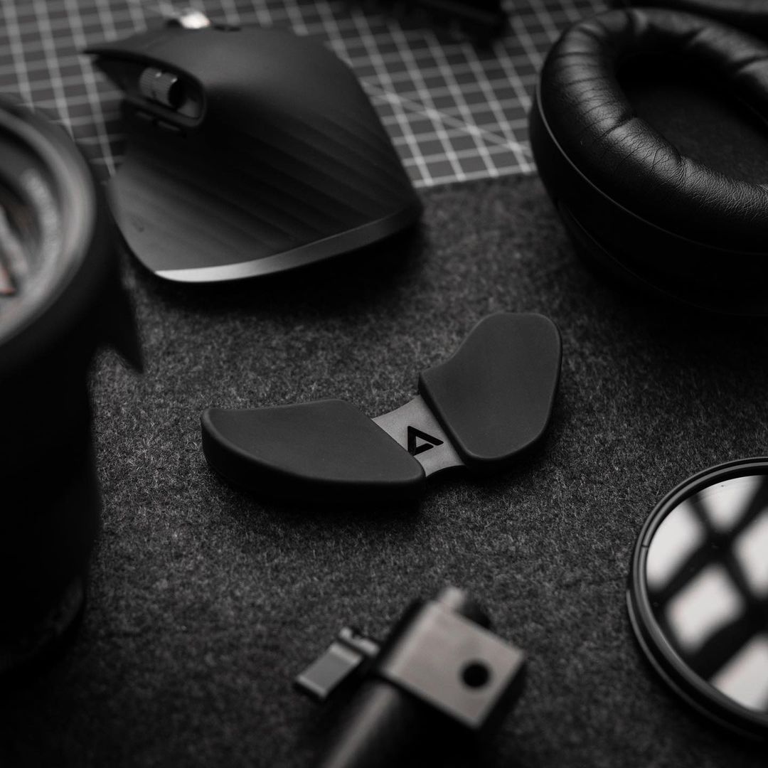 Carpio 2.0 - Truly ergonomic wrist rest - Storming Gravity