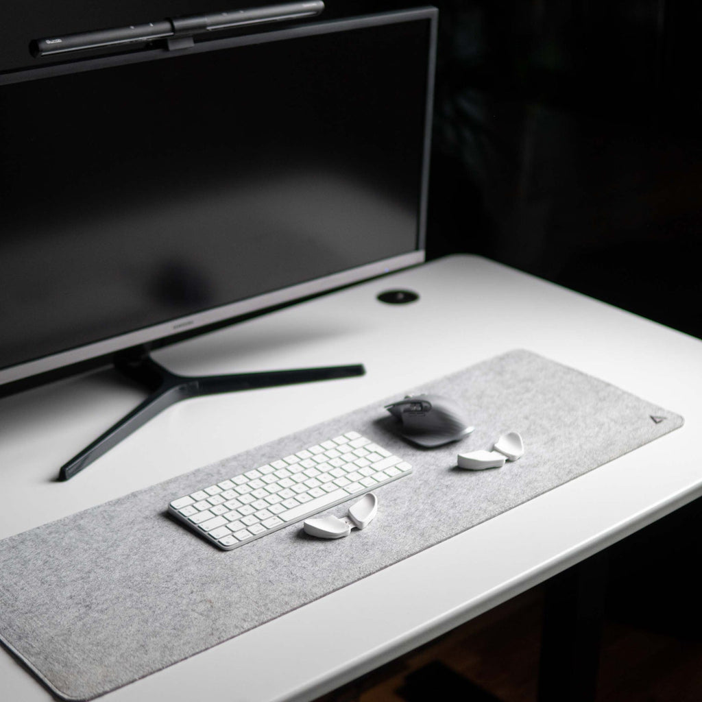Minimalistic Desk Pad by DeltaHub - Storming Gravity