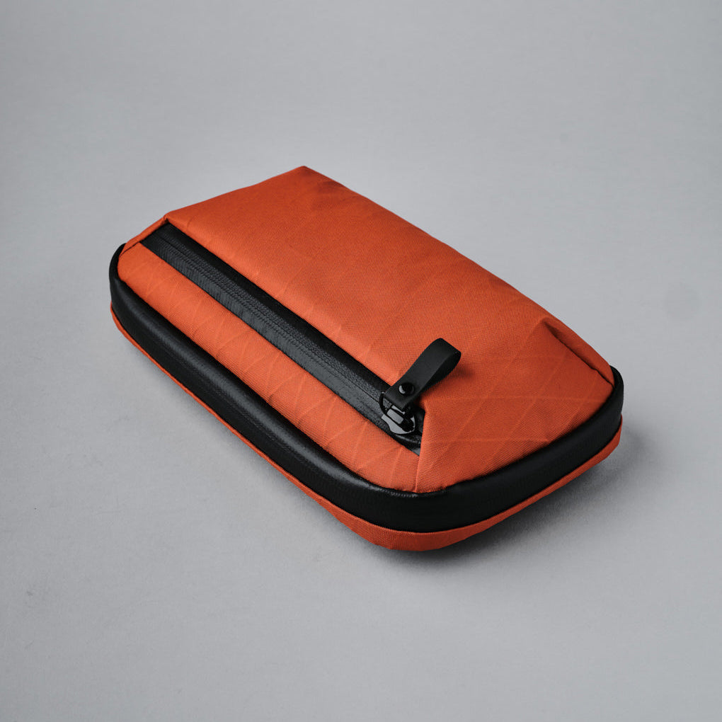 alpaka-element-tech-case-mini-cayenne