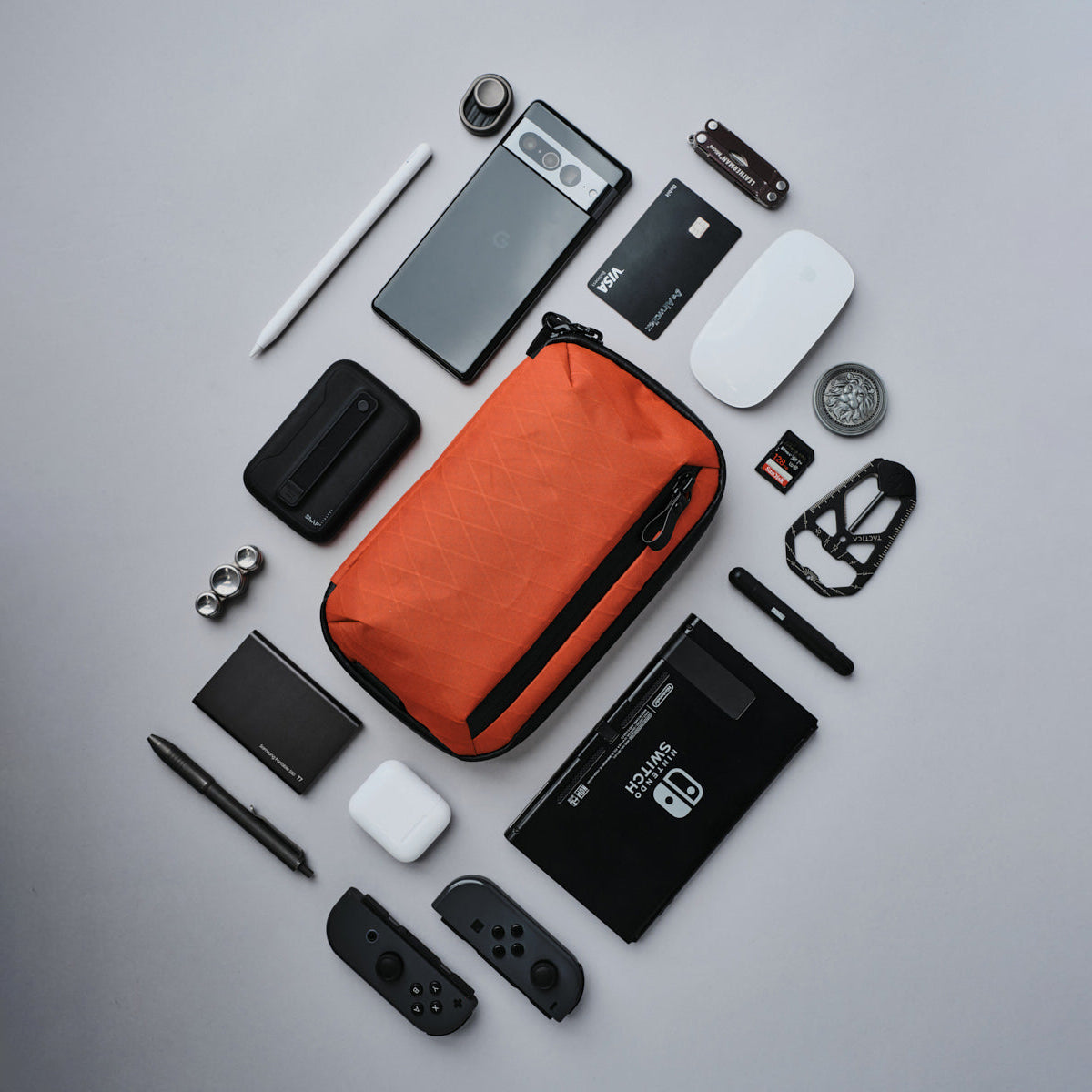 alpaka-element-tech-case-mini-cayenne
