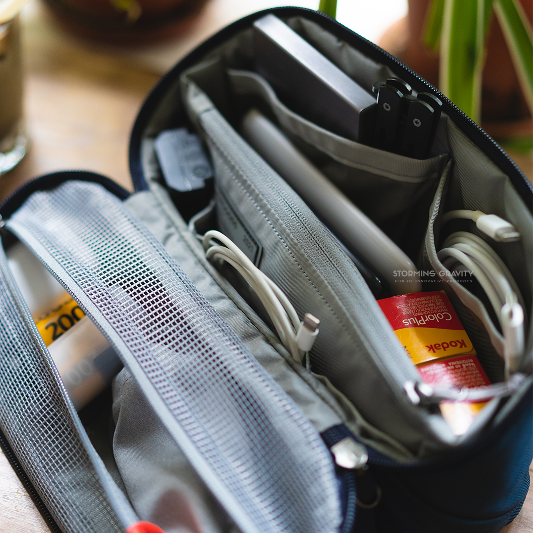 evergoods-civic-access-pouch-navy