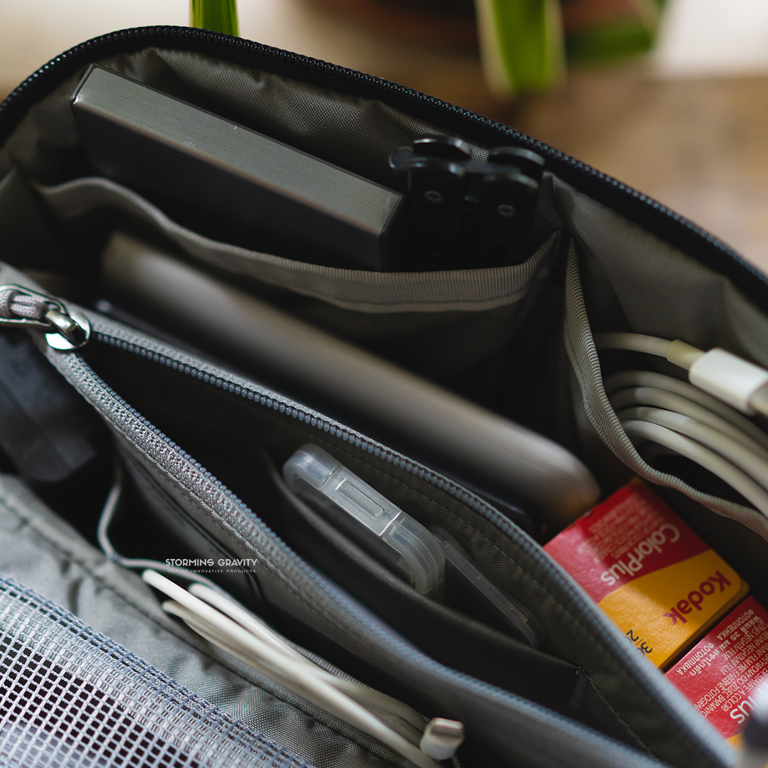 evergoods-civic-access-pouch-navy