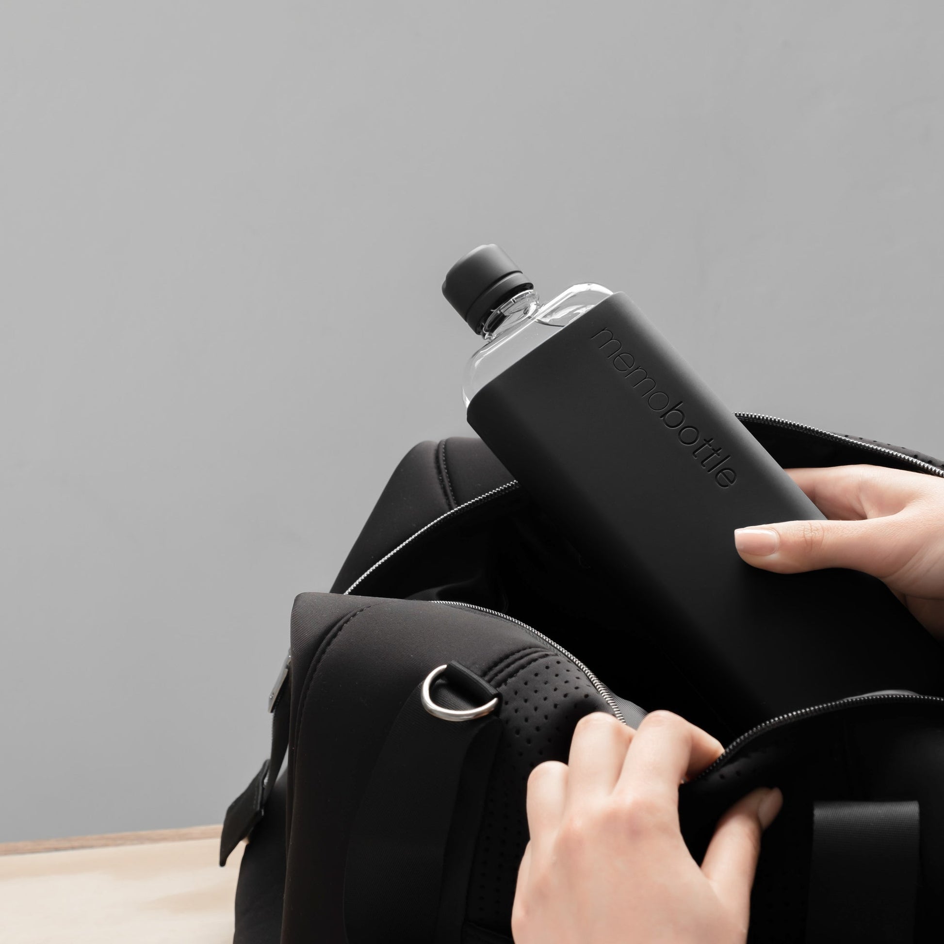 Silicon Sleeve for memobottle - Storming Gravity