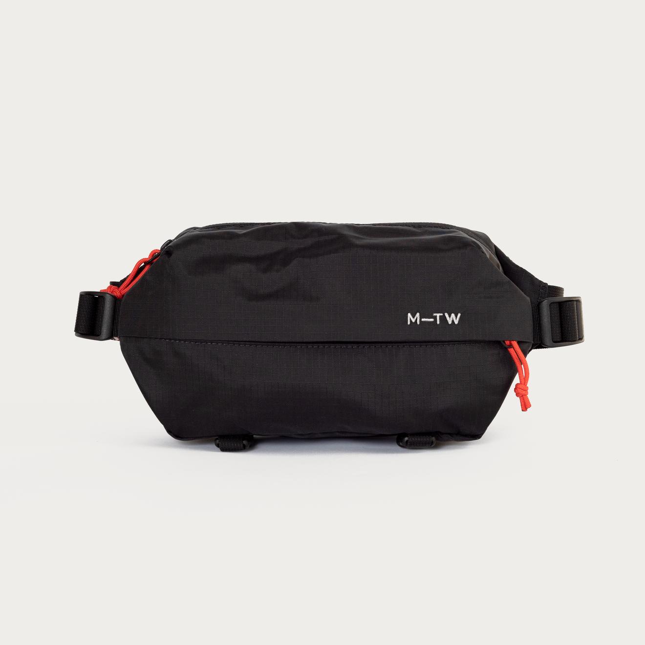 moment-mtw-fanny-sling-2l-black-ripstop