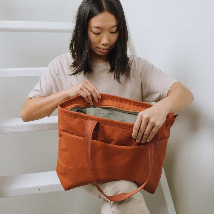 Moment MTW Tote - Storming Gravity