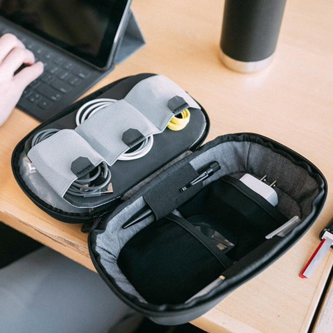 NOMATIC Navigator Series Tech Case - Storming Gravity