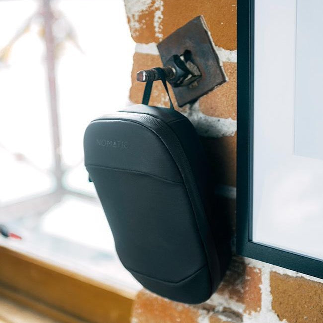NOMATIC Navigator Series Tech Case - Storming Gravity